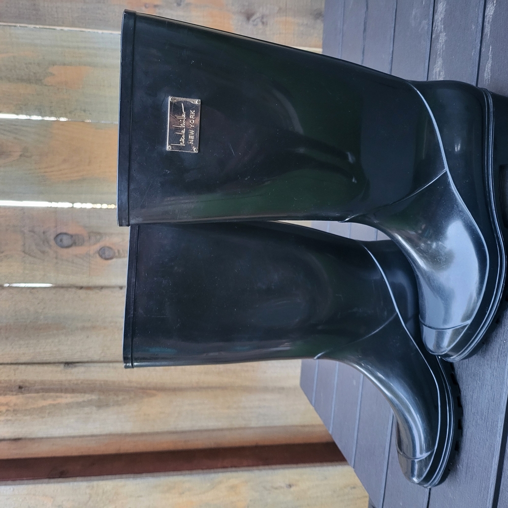 Black Rain Boots